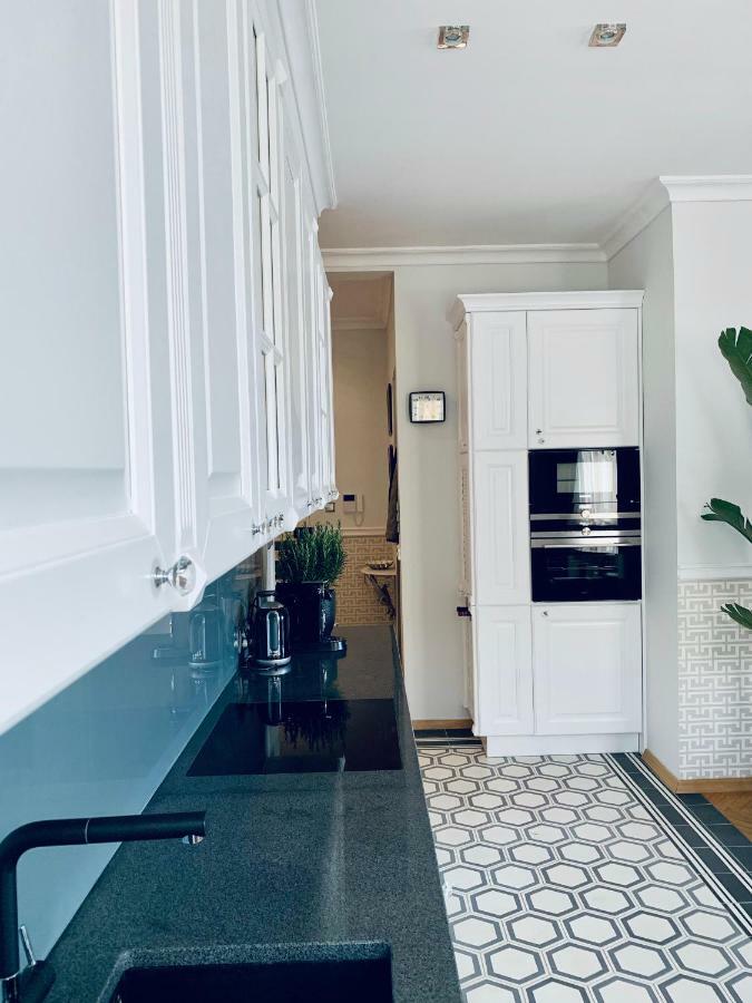 Villa Bagatelle - Luxury Apartment Nizza Exterior foto
