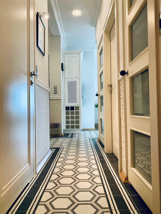Villa Bagatelle - Luxury Apartment Nizza Exterior foto